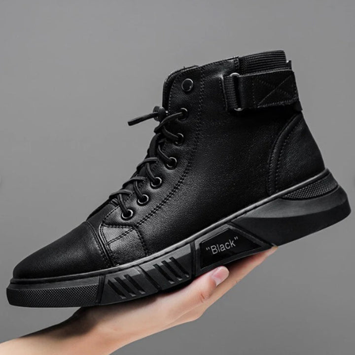 Lucian™ |  Schwarze warme Stiefel